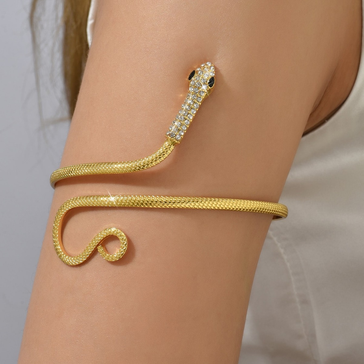 Body Jewelry High End - Miedziana mankiet na ramię w stylu