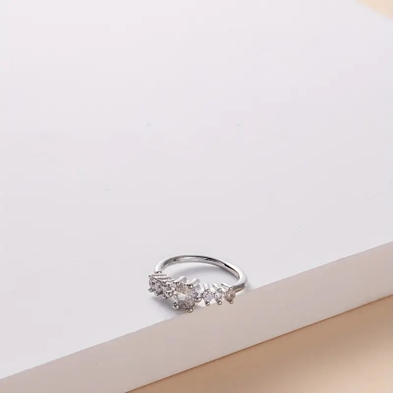 Prosty jednorzędowy geometrycz – Yellow Body Jewelry recenzja i cena